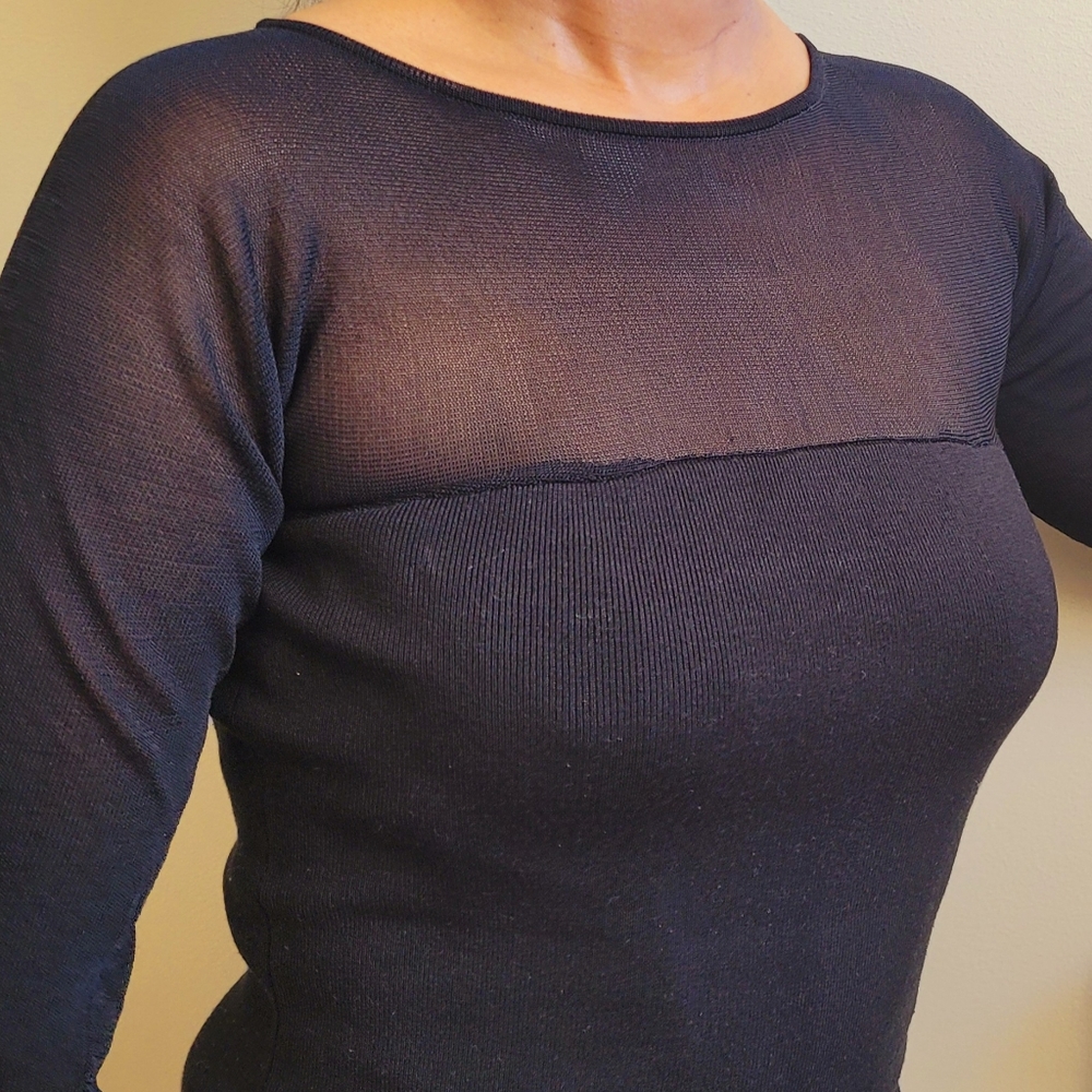 Bebe sheer/knit top